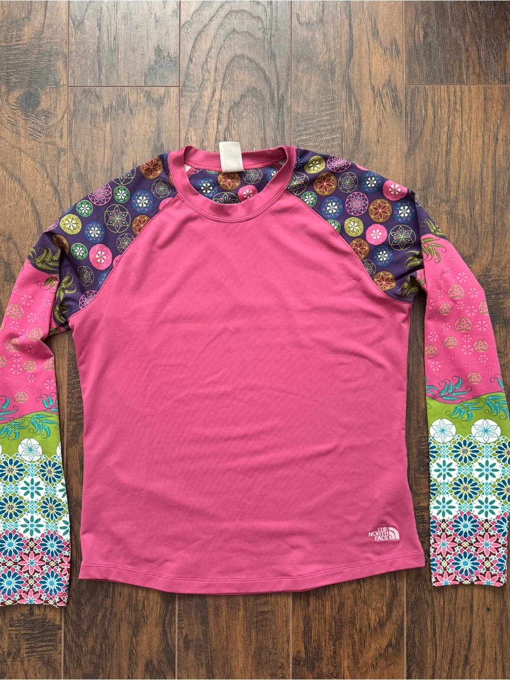 The North Face Large Vintage Pink Activewear Long Sleeve Top